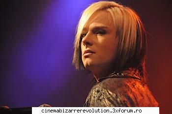 Strify - SpaceWoman - Photos of the band